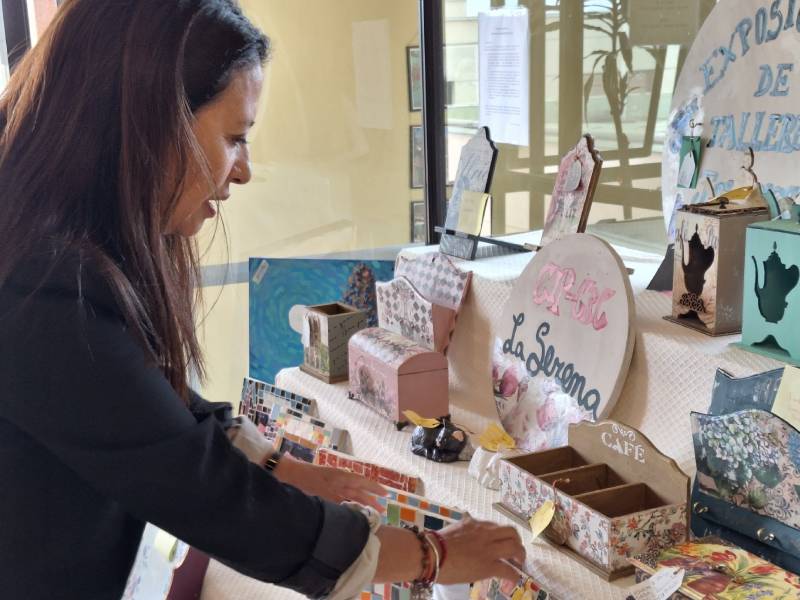 Exposición destaca productos elaborados por jóvenes en proceso de reinserción
