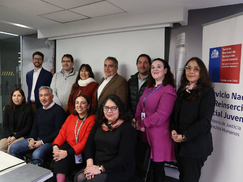 Servicio conforma mesa público-privada para diseñar un modelo de inserción laboral