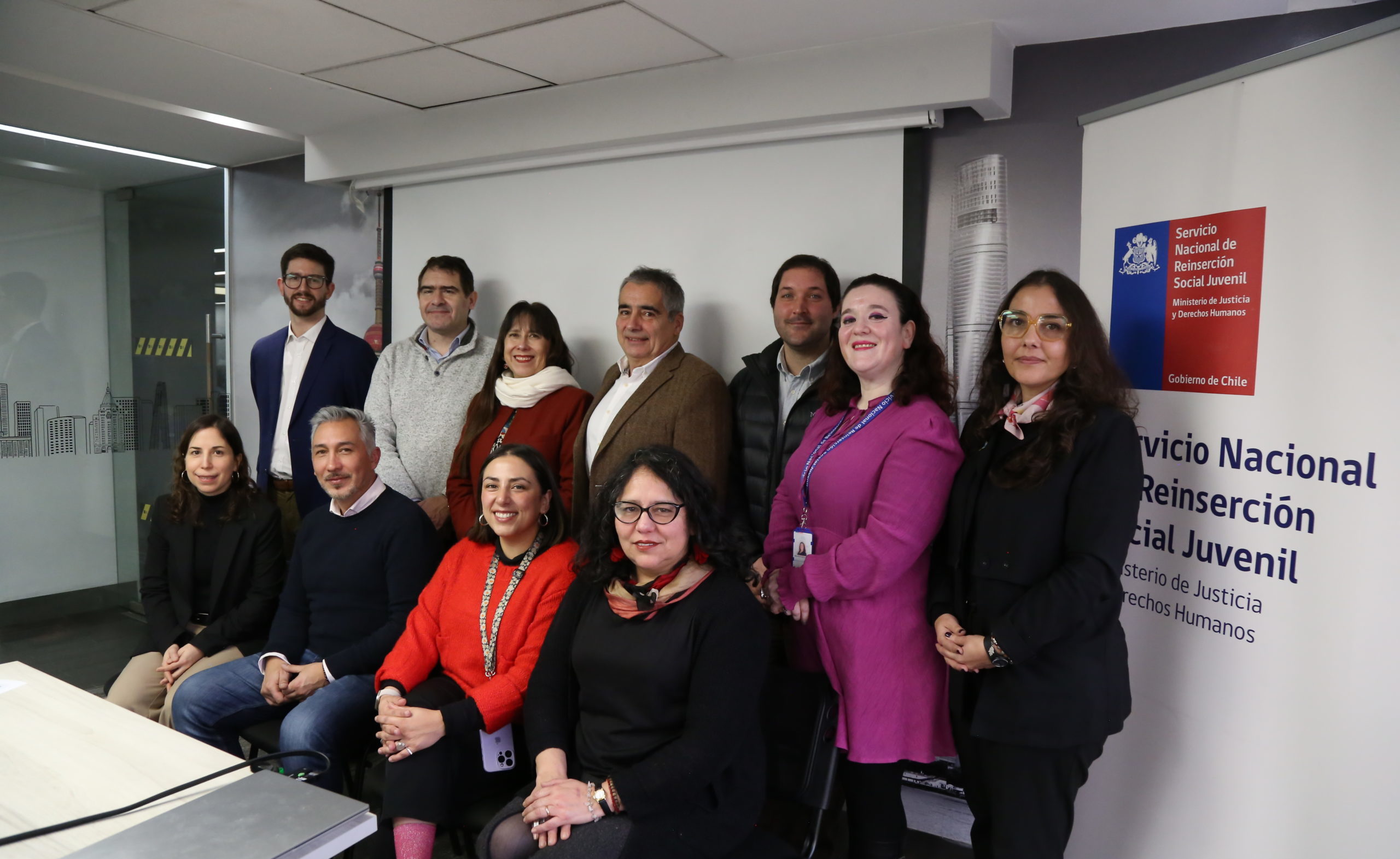 Servicio conforma mesa público-privada para diseñar un modelo de inserción laboral