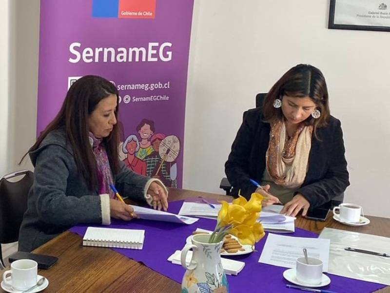 SRJ y Servicio de la Mujer y Equidad de Género sellan importante alianza