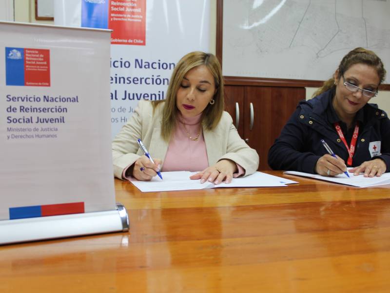 Convenio con Cruz Roja para apoyar a jóvenes en mediación penal