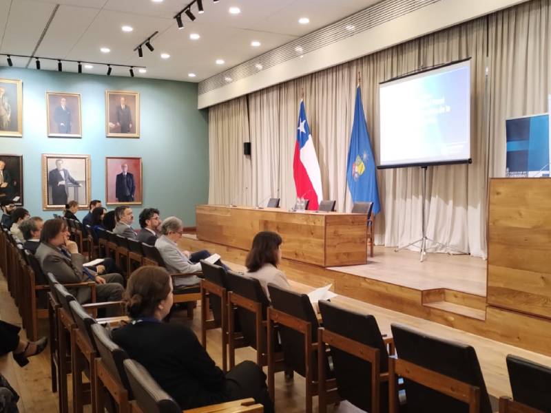 Seminario sobre responsabilidad penal adolescente plantea los desafíos de la especialización