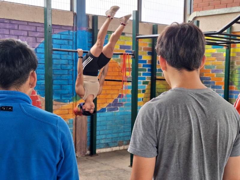 Fomentan la práctica de calistenia en jóvenes privados de libertad en la región de Coquimbo