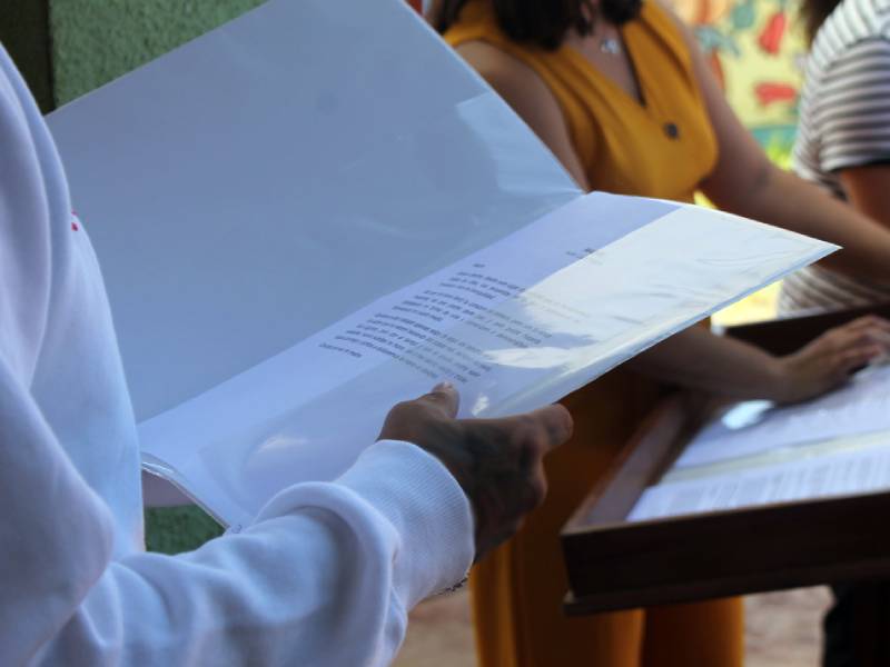 Coquimbo: Adolescentes privados de libertad plasman sus vivencias y deseos en cartas anónimas