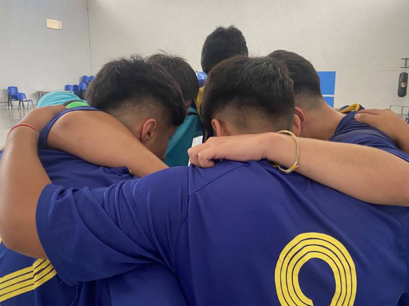 Maule: Jugadores del Club Atlético Comercio impactan positivamente en jóvenes en proceso de reinserción