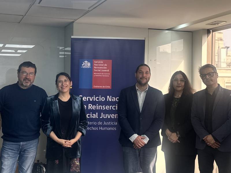 Histórica revista “Señales” prepara su relanzamiento junto a Consejo Asesor