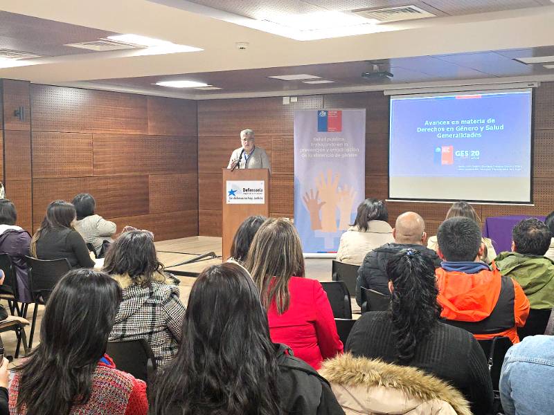 La Araucanía: Jornada impulsa la reinserción con perspectiva de género e interculturalidad