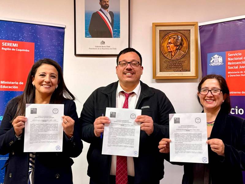 Coquimbo: Servicio y Seremi de Educación firman convenio para fortalecer trayectorias educativas