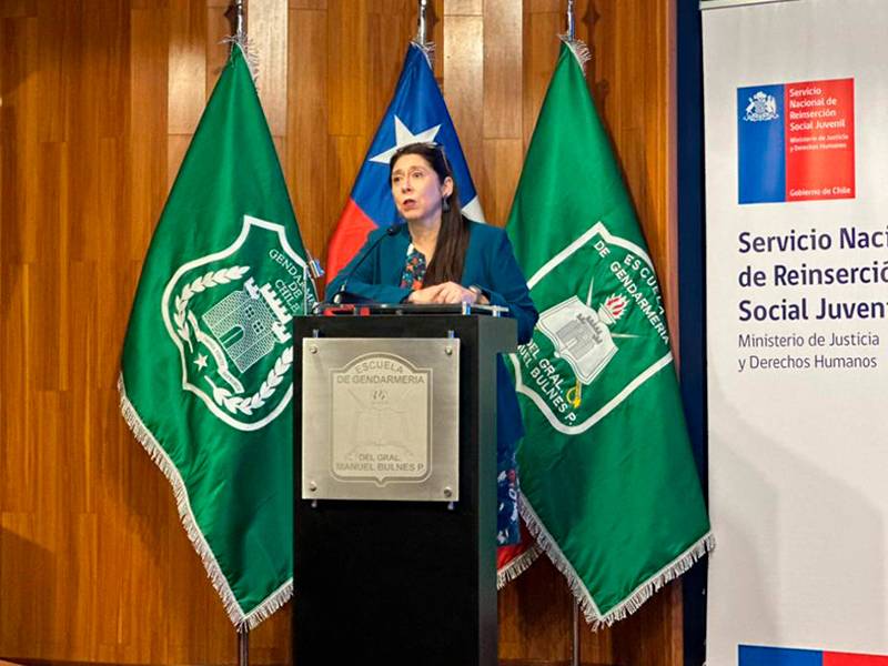 Servicio y Ministerio Público refuerzan capacidades técnicas en jornada sobre control del tráfico y consumo de drogas