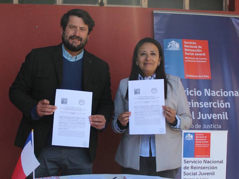 Coquimbo: Con firma de convenio de colaboración buscan potenciar la reinserción social juvenil