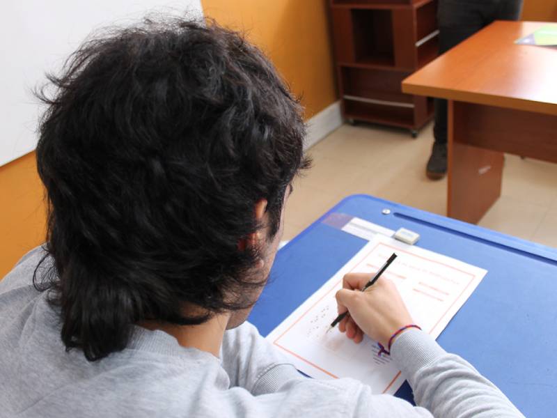 Magallanes: Joven en reinserción social rindió PAES 2025 en centro de cumplimiento