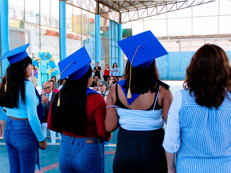 Tarapacá: Jóvenes en reinserción cumplen nueva etapa al licenciarse de enseñanza básica y media