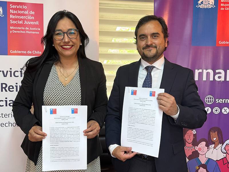 Aysén: Servicio y SernamEG firman convenio para fortalecer la equidad de género