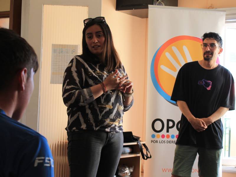 Magallanes: Jóvenes en reinserción participan en taller de escritura creativa