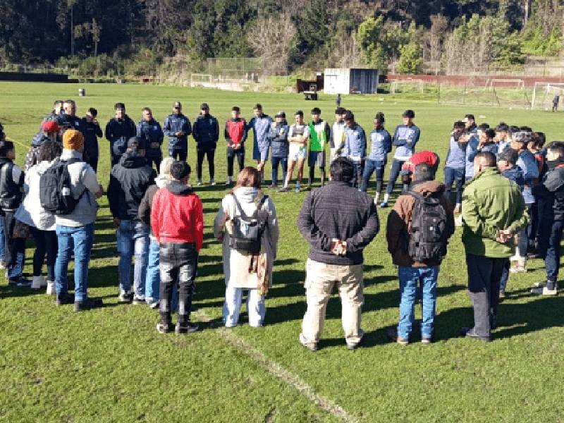 Biobio: Club Huachipato apoya a jóvenes en proceso de reinserción juvenil