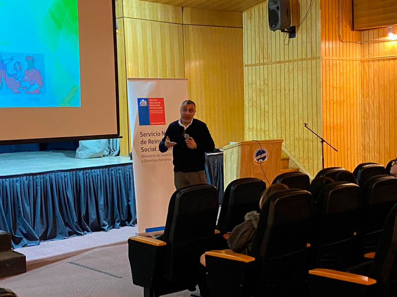 Magallanes: Servicio llega con charlas sobre Ley de Responsabilidad Penal Adolescente a Puerto Natales