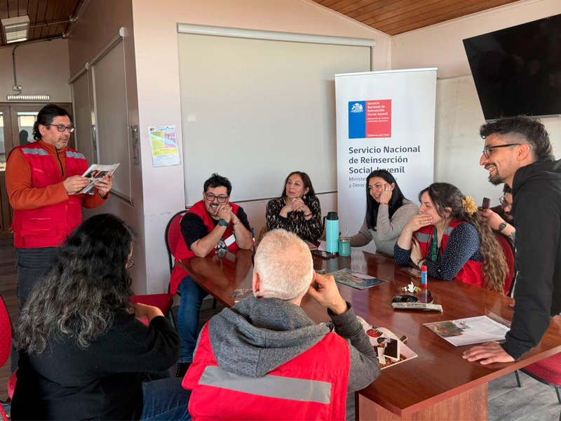 Magallanes: Taller de escritura creativa genera espacios seguros de expresión y reflexión